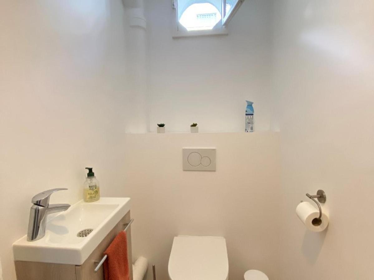 Charmant T3 Renove En Centre-Ville D'Annecy Avec Balcon, Ascenseur Et Parking Prive - Fr-1-432-83 Екстериор снимка